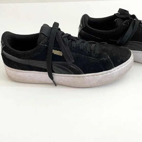 Puma Black Suede Vikky White Platform Low Top Sporty Comfort Leather Sneakers  8 - Picture 11 of 13